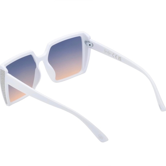 Jessica Simpson J6207 white‎ glamourous silver sparkle Square UV400 Sunglasses main image 10